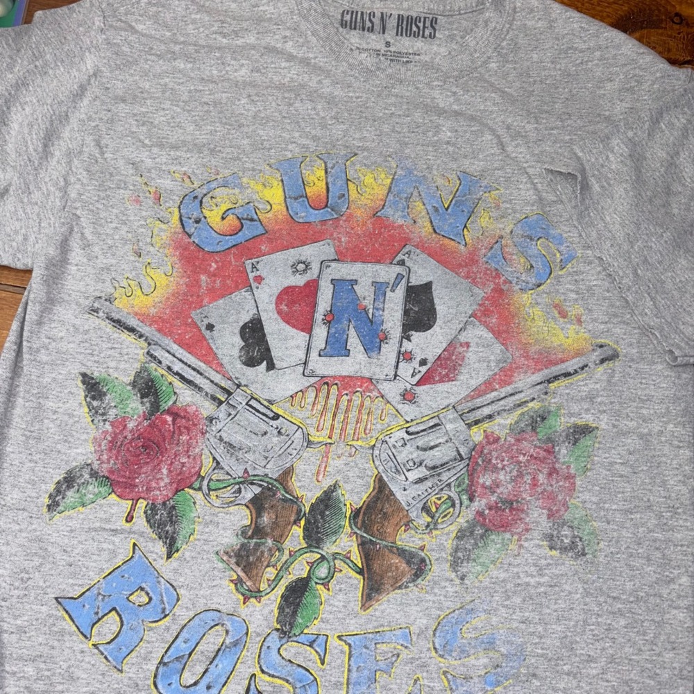 Guns N Roses Graphic T-Shirt Mens‎ Small Gray Grunge Band Tee Retro Thrashed